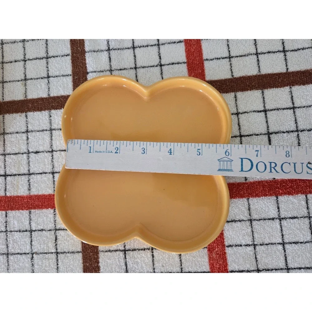 IKEA Yellow Clover Shaped Ceramic Plates Set of 2 204.194.88 Mustard Small Trays